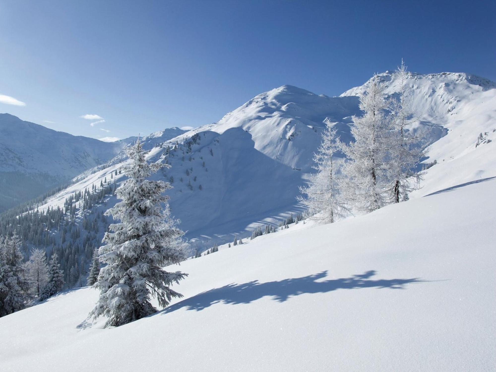 Spacious Apartment In Uderns Near Ski Area 외부 사진